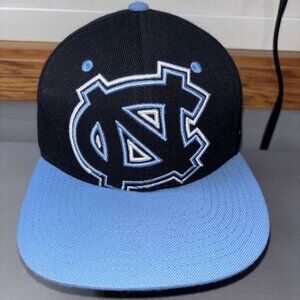 North Carolina Tar Heels NCAA Two-Tone Zephyr Snap Back LNC. Vintage Y2K